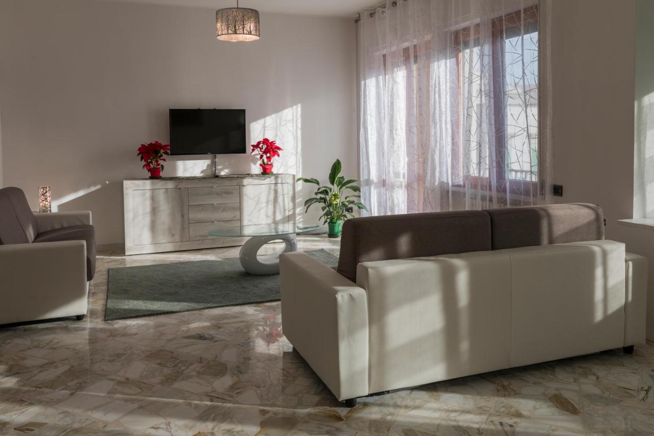 XX Settembre Matera - Room And Relax Buitenkant foto